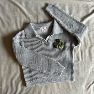Hand-embroidered Shamrock Gray Sweater, Special for St. Patrick’s Day size 6/7